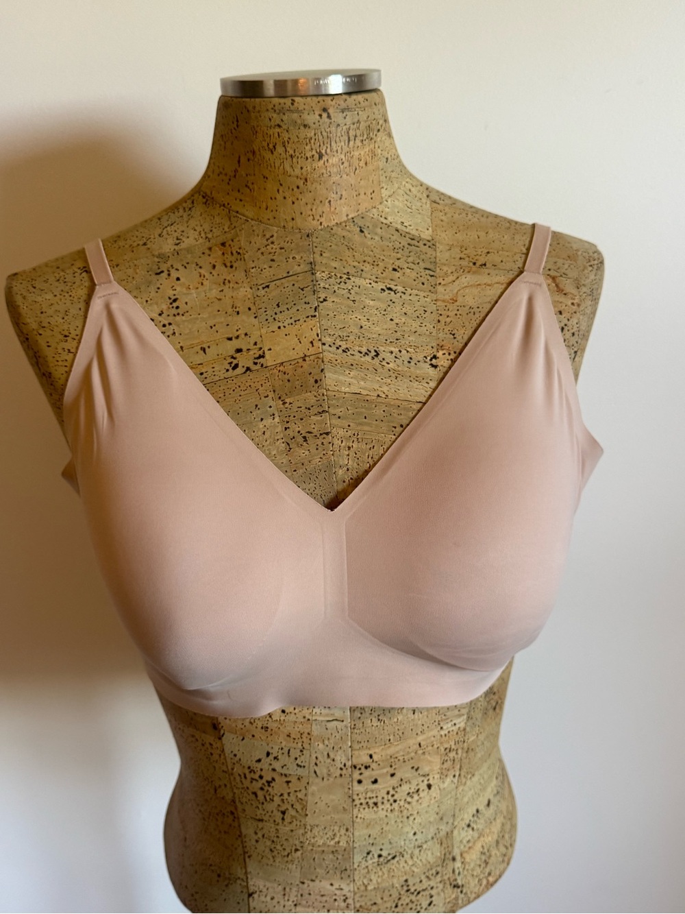 Eby Everyday Wireless Bralette in Blush Pink